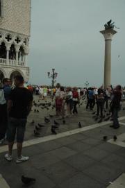 Venezia/Piazzetta S. Marco/Palazzo Ducale und Markusloewe auf einer der Saeulen Venezia/Piazzetta S. Marco/Palazzo Ducale und Markusloewe auf einer der Saeulen