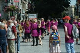 Prague 2013/Participants of the Avon Breast Cancer Rallye/I'm so jealous of the shirts! Prague 2013/Participants of the Avon Breast Cancer Rallye/I'm so jealous of the shirts!