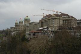 Bundeshaus im Umbau/Bern/Berne Schweiz/Switzerland) Bundeshaus im Umbau/Bern/Berne Schweiz/Switzerland)