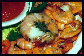 USA Weihnachten 1993/1994/New Year's Eve 1994/shrimps/catsup sauce/detail: prawn USA Weihnachten 1993/1994/New Year's Eve 1994/shrimps/catsup sauce/detail: prawn