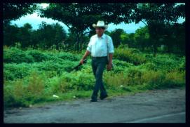 El Salvador 1995/Señor con machete El Salvador 1995/Señor con machete