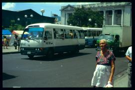 El Salvador 1995/teatro nacional, termino de buses 2 El Salvador 1995/teatro nacional, termino de buses 2