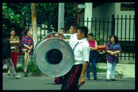 El Salvador 1995/procesión/tambores El Salvador 1995/procesión/tambores