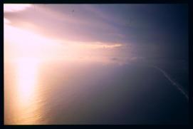 vista del avión a la costa vista del avión a la costa
