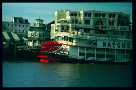 USA Weihnachten 1993/1994/New Orleans, LA/Riverwalk Shopping Mall/steamer USA Weihnachten 1993/1994/New Orleans, LA/Riverwalk Shopping Mall/steamer